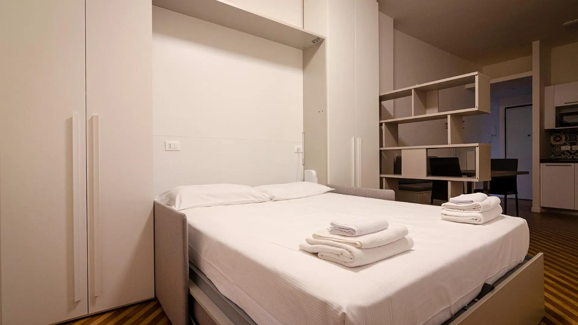Ugo Bassi Lux Apartment Bolonha