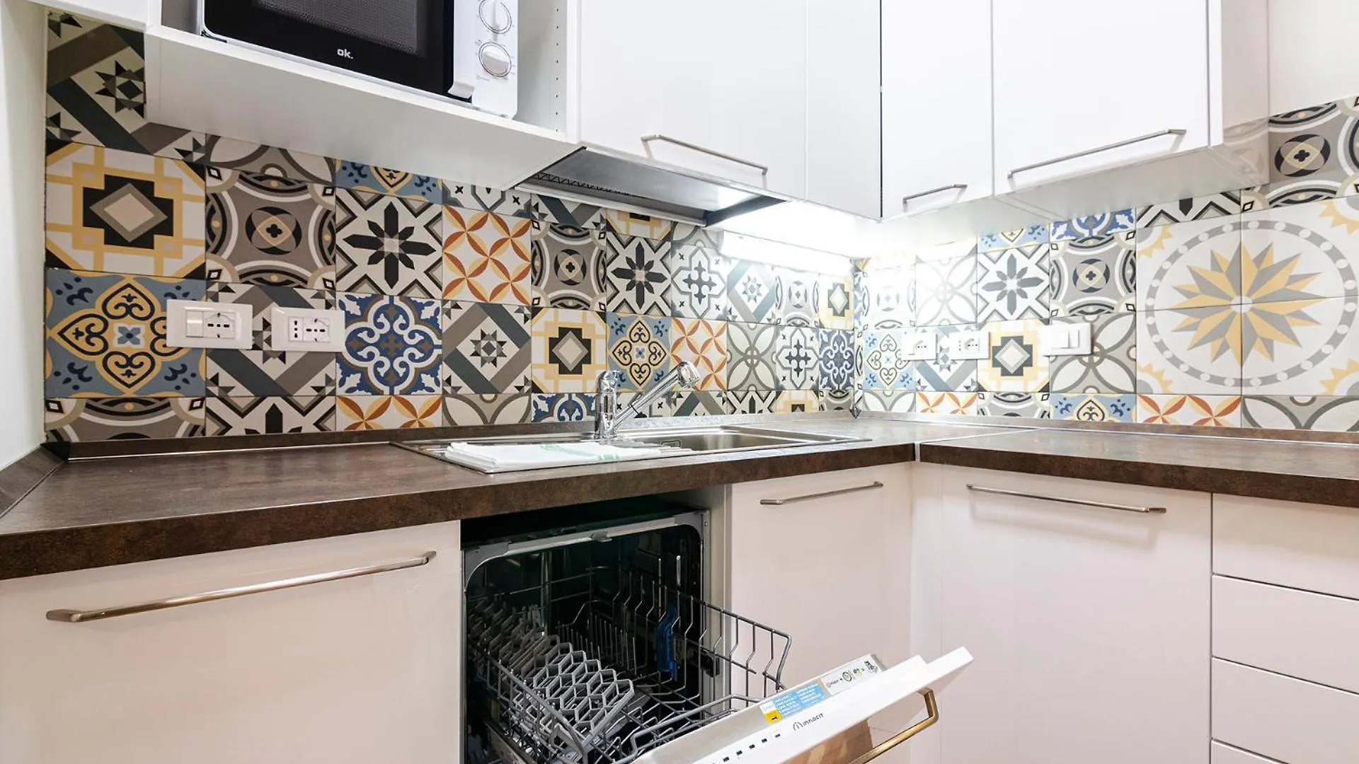 Ugo Bassi Lux Apartment Bolonha